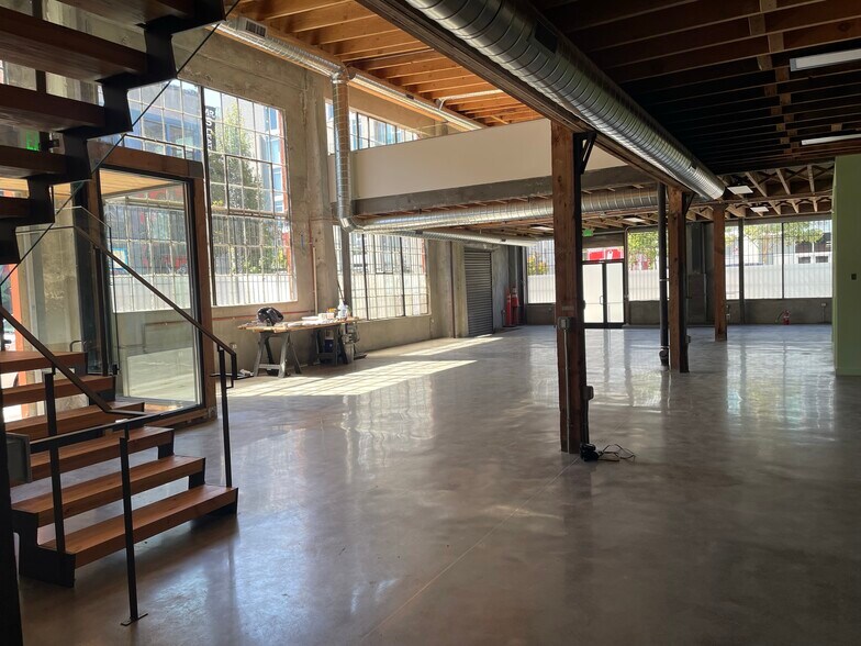 More Photos Of 40 Heron St, San Francisco Light Manufacturing For Lease