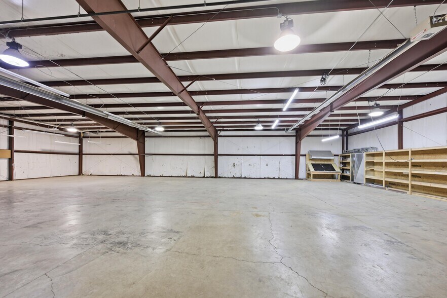 More Photos Of 602 S Michigan Ave, Joplin Freestanding For Lease