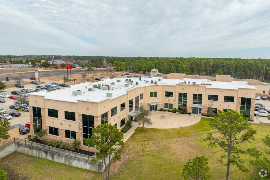 More Photos Of 3101 Highway 71 E, Bastrop Medical For Lease