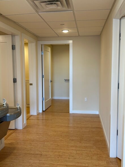 More Photos Of Van Wagner Place, Poughkeepsie Apartments For Lease