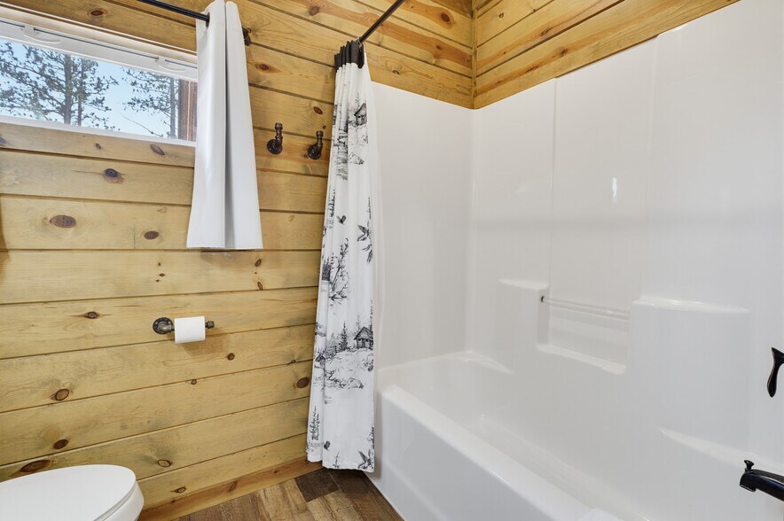 More Photos Of 13310 Silver Mountain Rd, Rapid City Hospitality For Sale