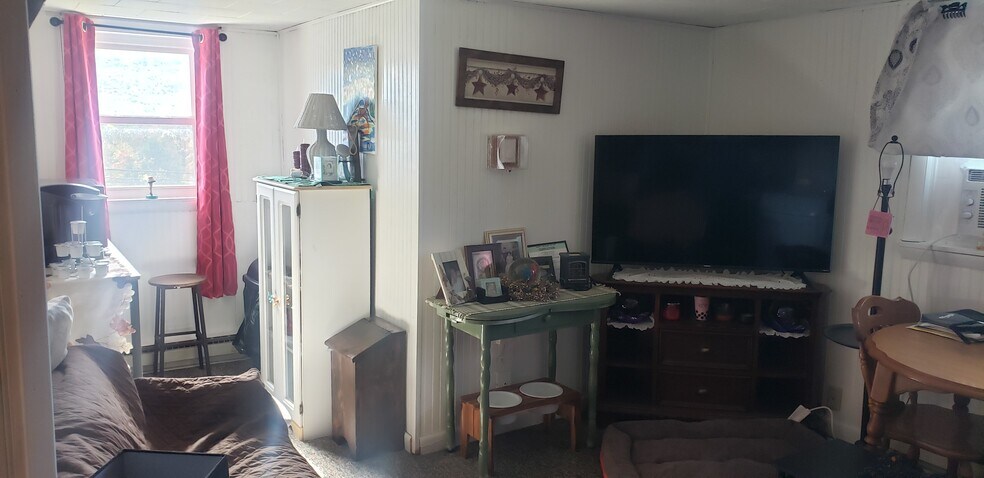 More Photos Of 5818 S Us-220 Hwy, Linden Freestanding For Sale