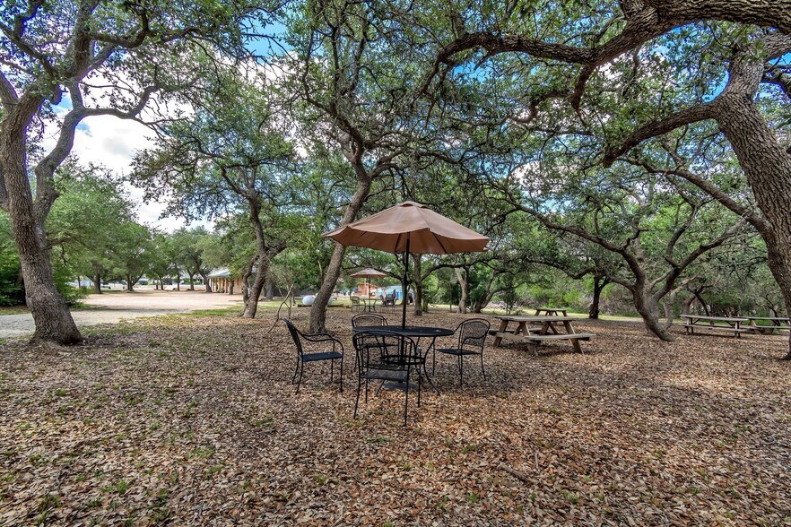 More Photos Of 4002 E Highway 290, Dripping Springs Freestanding For Sale