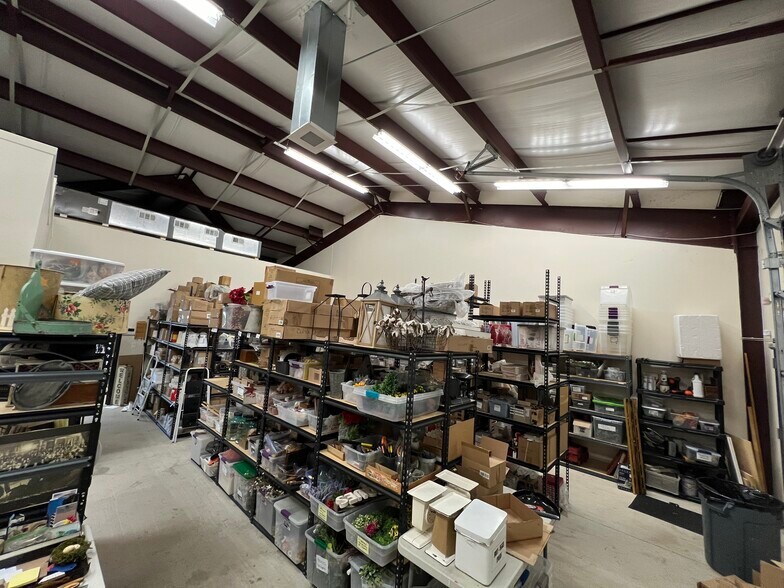 More Photos Of 1011 S Heatherwilde Blvd, Pflugerville Research And Development For Lease