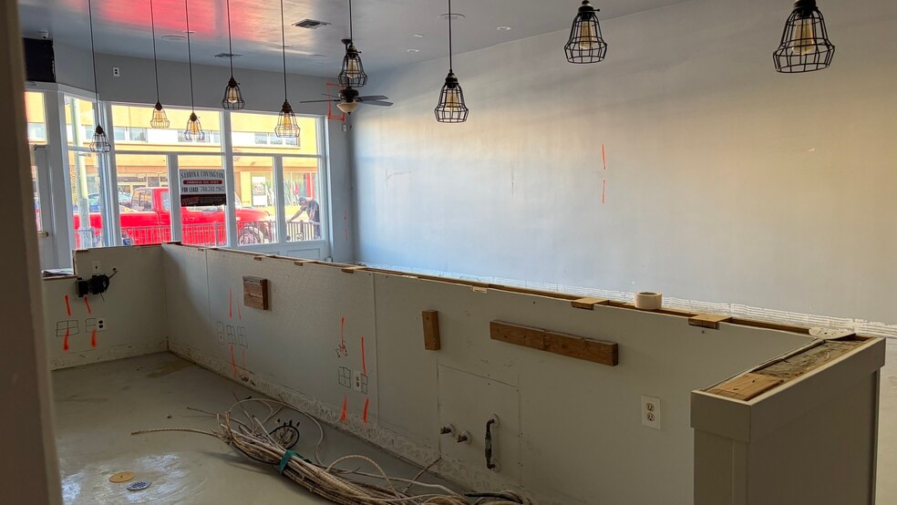 More Photos Of 150-154 Grand Ave, Escondido Restaurant For Lease