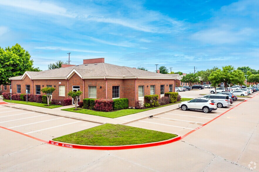 More Photos Of 4500 Hillcrest Rd, Frisco Medical For Lease