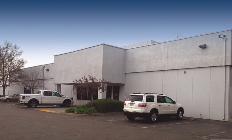 Primary Photo Of 2000 Walters Ct, Fairfield Warehouse For Lease