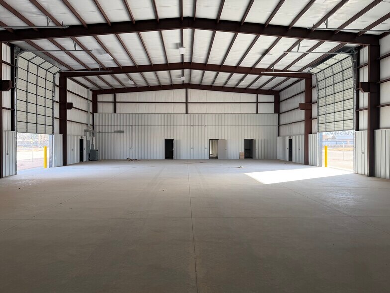 More Photos Of 5522 S County Road 1160, Midland Warehouse For Sale