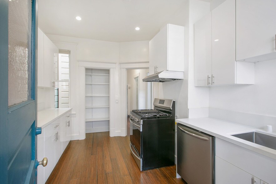 More Photos Of 28-32 Elgin Park, San Francisco Apartments For Sale