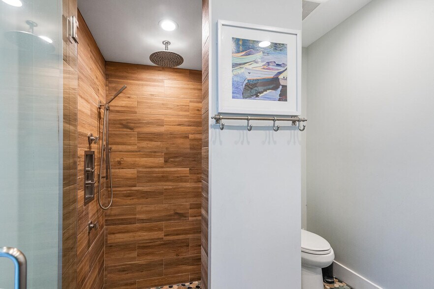 More Photos Of 1768 Tudor Rd, North Palm Beach Specialty For Sale