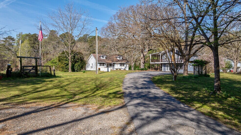 More Photos Of 8986 U.S. 29 S, Hull Land For Sale