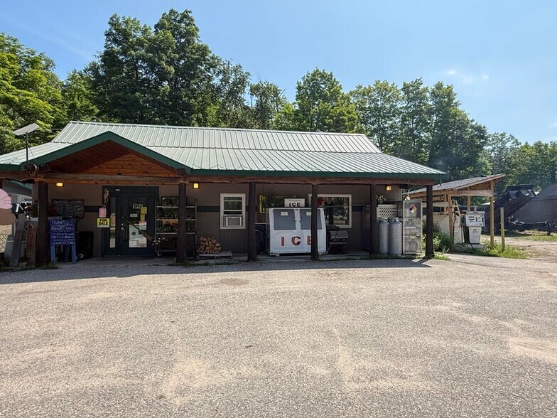 Primary Photo Of 25425 S Raber Rd, Goetzville General Retail For Sale