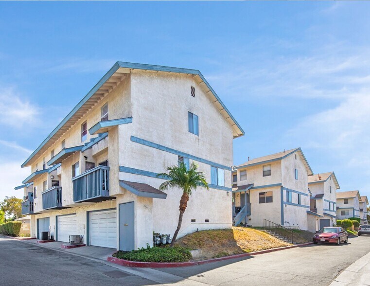 More Photos Of 716 W Phillips St, Ontario Apartments For Sale