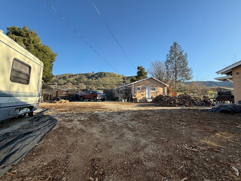 More Photos Of 3925 Lake Isabella Blvd, Bodfish General Retail For Sale