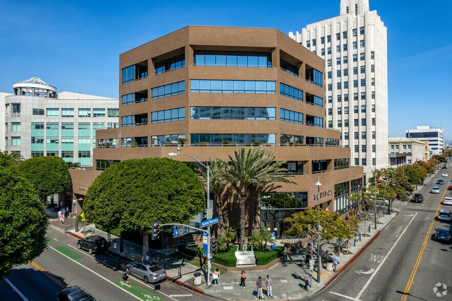 Primary Photo Of 201 Santa Monica Blvd, Santa Monica Office For Lease