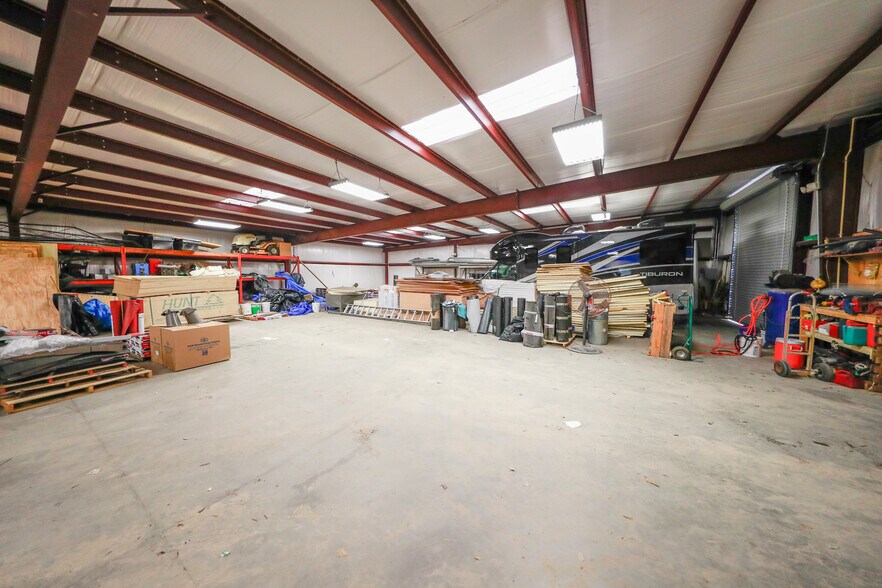 More Photos Of 3339 Marks Rd, Houston Warehouse For Lease