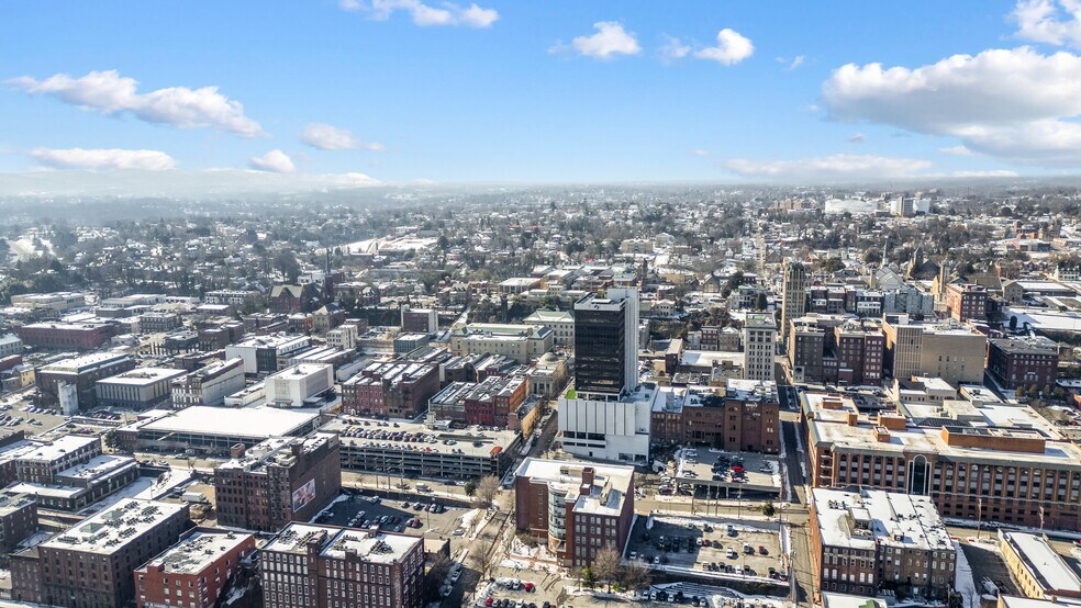 More Photos Of 901 Main St, Lynchburg Office Residential For Sale