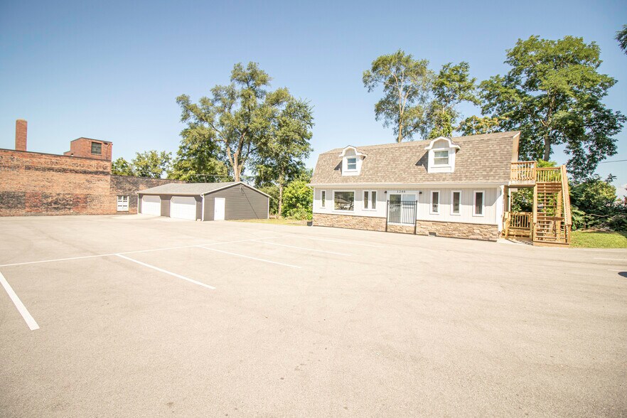 More Photos Of 1200 Main St, Lafayette Storefront Retail Office For Lease