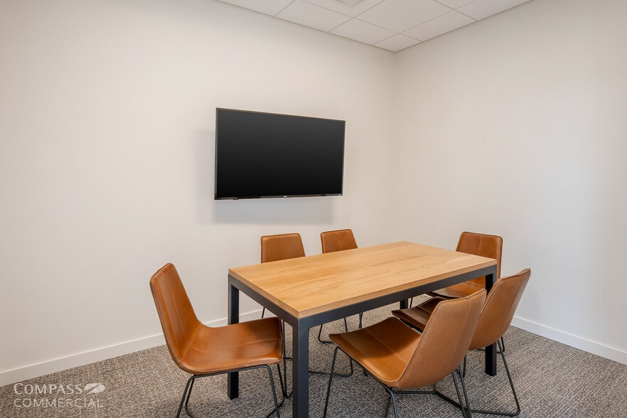 More Photos Of 954 SW Emkay Dr, Bend Apartments For Lease