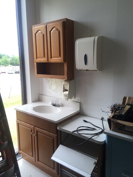 More Photos Of 2555 Lincoln Hwy, Olympia Fields Medical For Lease