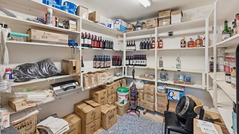 More Photos Of 17814 Gulf Blvd, Redington Shores Storefront Retail Residential For Sale