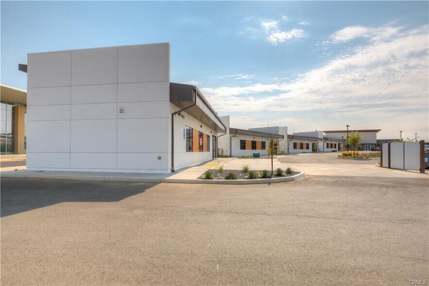 More Photos Of 2455 Beacon St, Chico Office For Lease