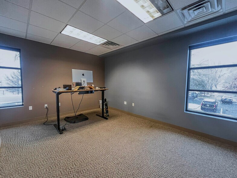 More Photos Of 323 W Drake Rd, Fort Collins Office For Sale