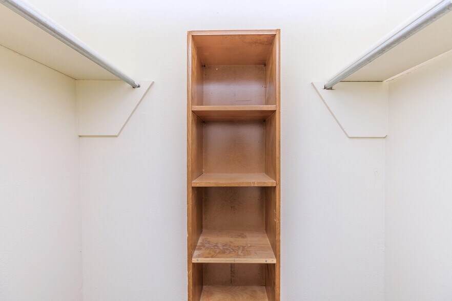 More Photos Of 255 Turner St, Roanoke Apartments For Sale