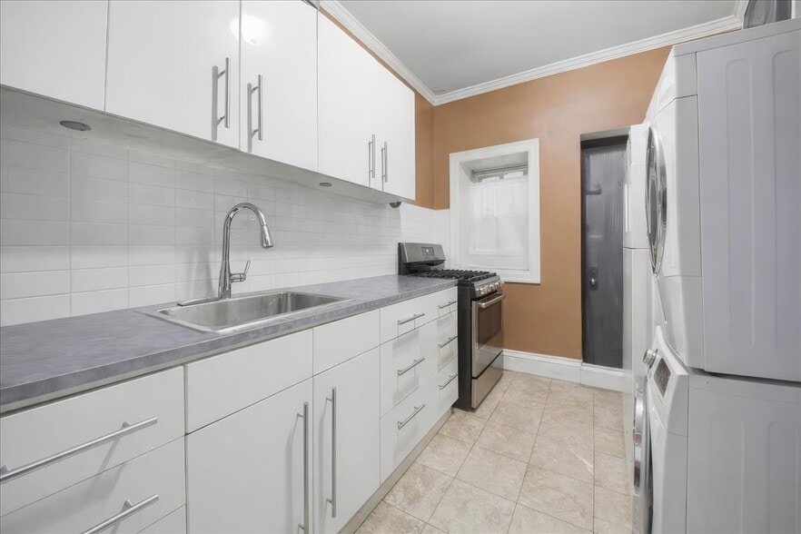 More Photos Of 92 Elliott Ave, Yonkers Apartments For Sale