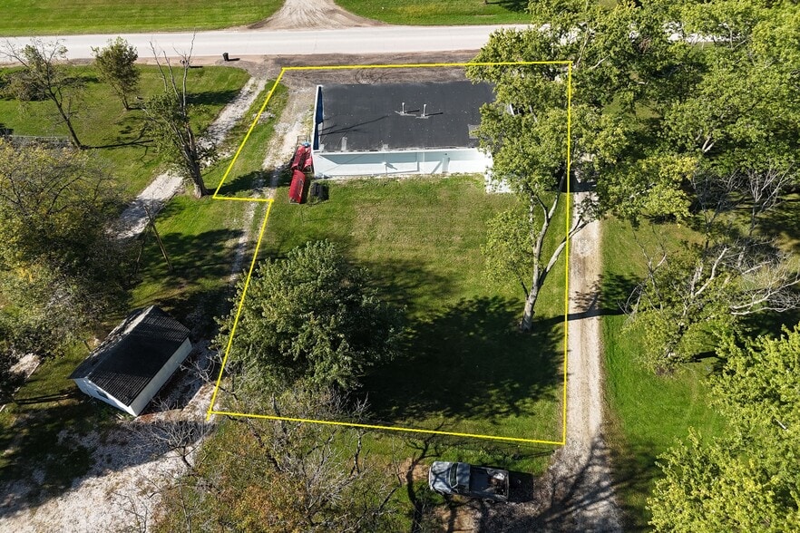 More Photos Of 10033 N Old State Road 67, Mooresville Flex For Sale