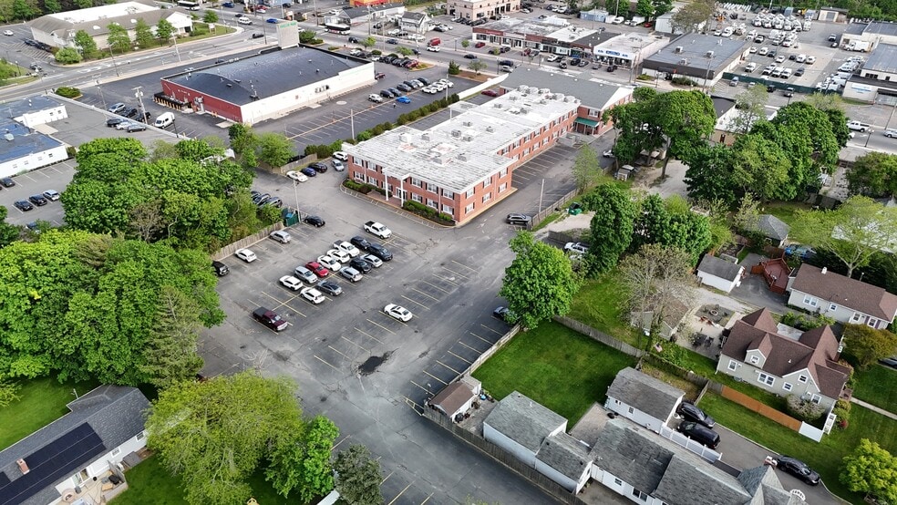 More Photos Of 475 E Main St, Patchogue Medical For Sale
