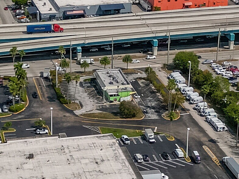 More Photos Of 7490 NW 25th St, Miami Freestanding For Sale