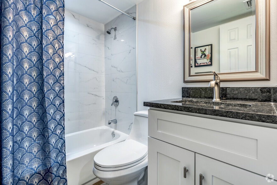 More Photos Of 785 N Osprey Ave, Sarasota Apartments For Sale