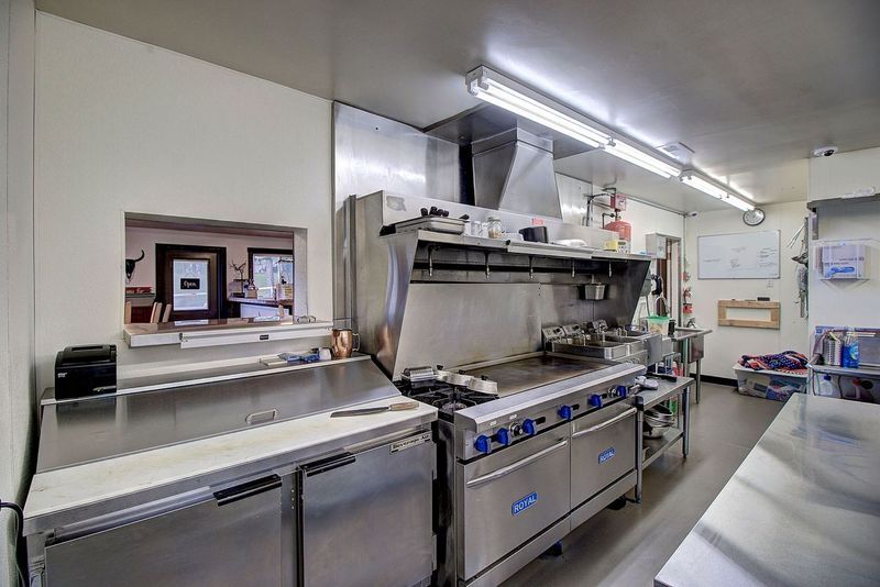 More Photos Of 23113 Rollins Lakeshore Dr, Rollins General Retail For Sale