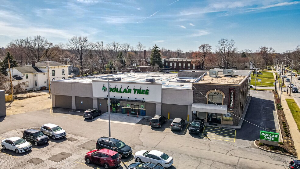 More Photos Of 38000 Euclid Ave, Willoughby Freestanding For Sale