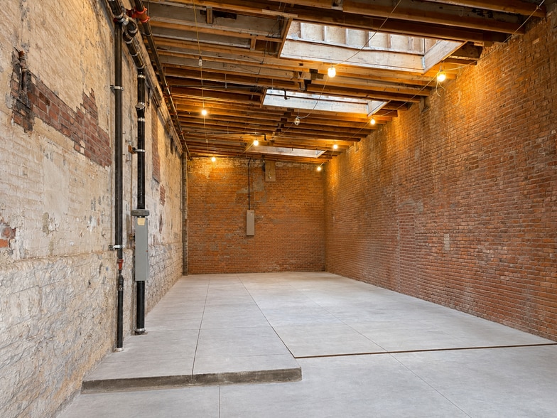 More Photos Of 649 Morgan Ave, Brooklyn Office For Lease