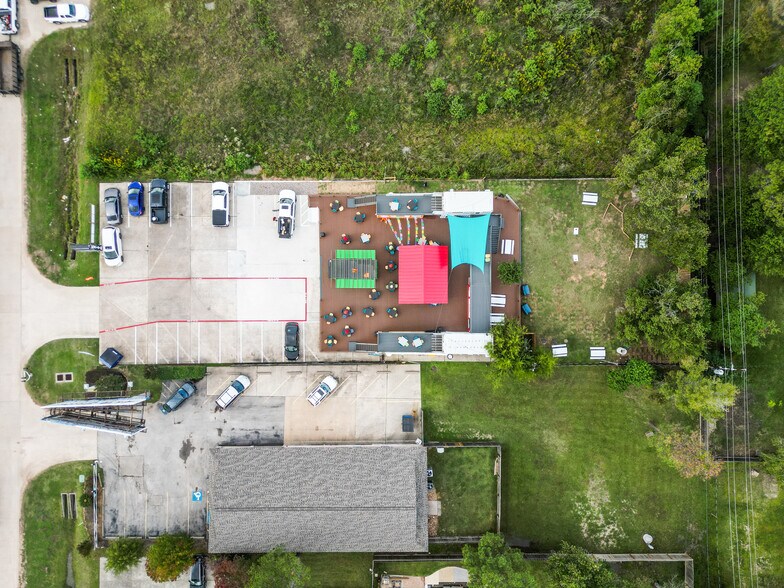 More Photos Of 5802 FM 1488, Magnolia Restaurant For Sale