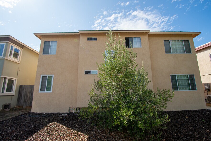Primary Photo Of 906 E Imperial Ave, El Segundo Apartments For Sale