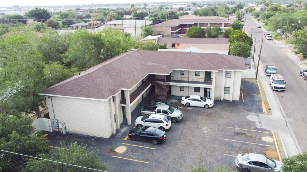 More Photos Of 3801 Juarez Ave, Laredo Apartments For Sale