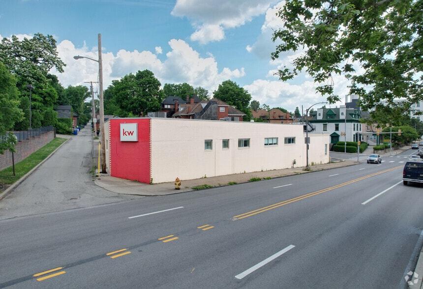 More Photos Of 5425 Baum Blvd, Pittsburgh Office For Lease