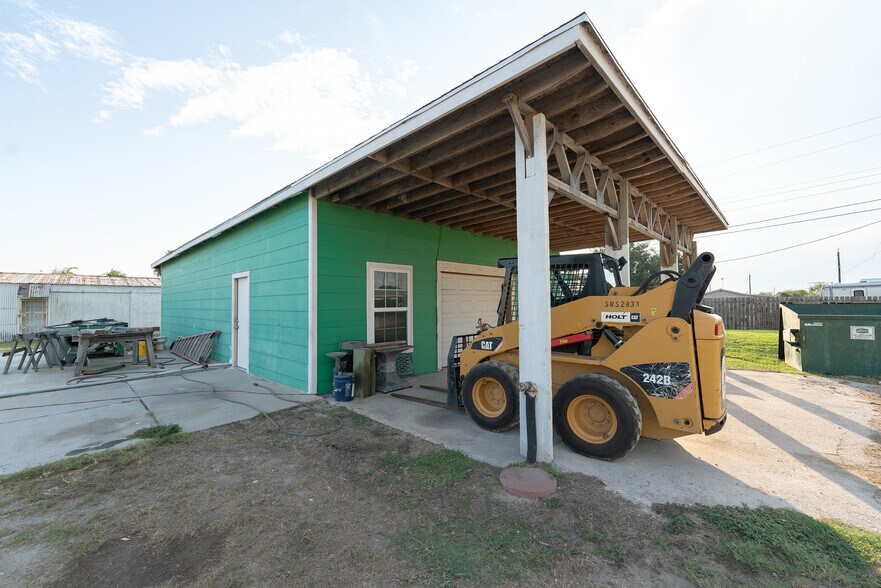 More Photos Of , Rockport Unknown For Sale