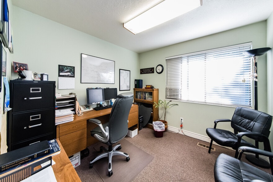 More Photos Of 190 E Center St, Logan Office For Lease