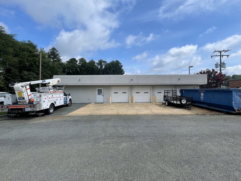 More Photos Of 11263 Air Park Rd, Ashland Research And Development For Lease