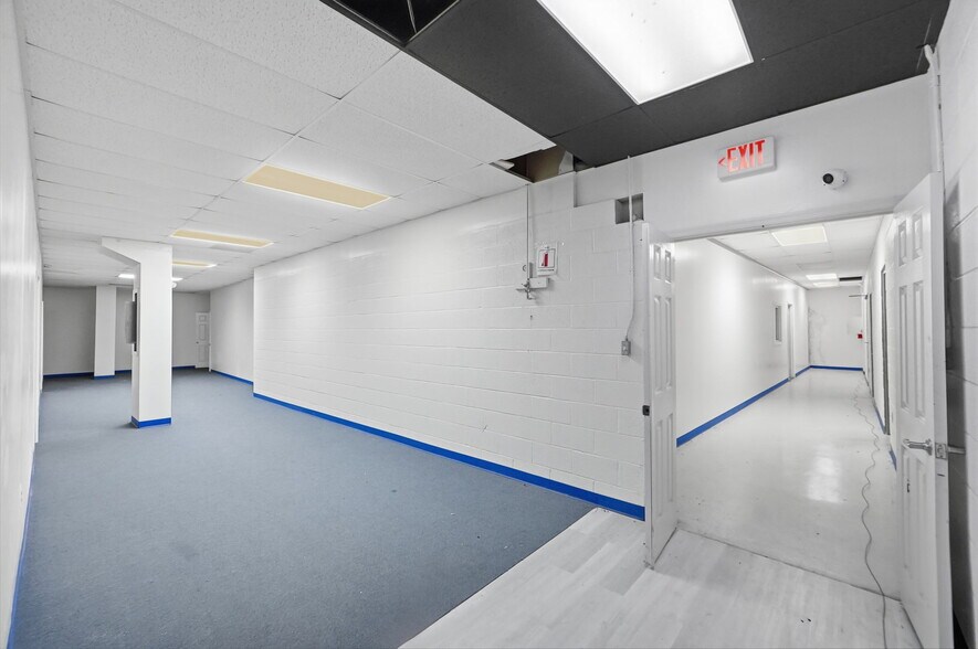More Photos Of 3425 Sinclair Ln, Baltimore Warehouse For Sale