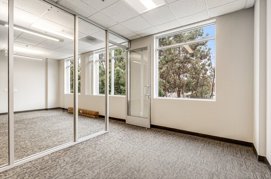 More Photos Of 2180 Ringwood Ave, San Jose Light Distribution For Sale