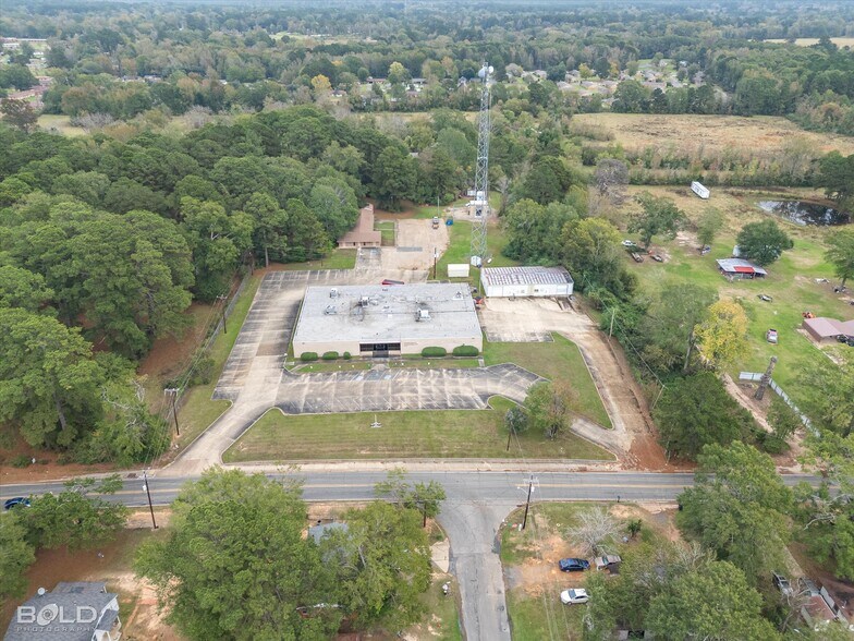 More Photos Of 523 Oxford Rd, Mansfield Office For Sale