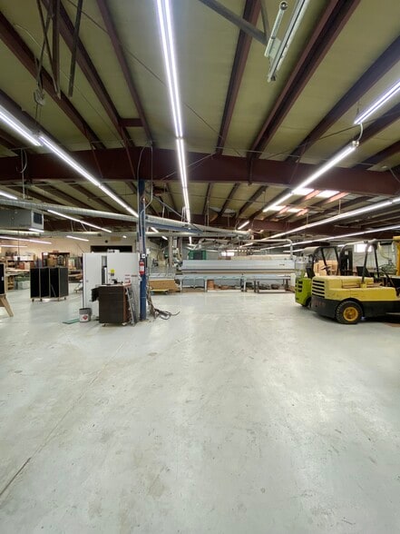 More Photos Of 11799 E 30th Ave, Aurora Warehouse For Sale