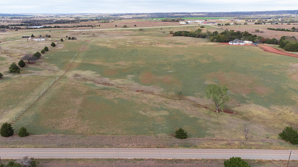 Primary Photo Of Hwy 33 and Henney Rd, Coyle Land For Sale