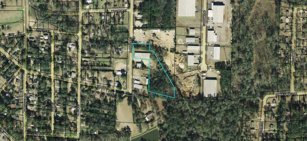 More Photos Of 309 Baybrook St, Thomasville Warehouse For Sale