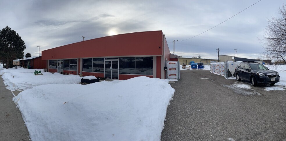More Photos Of 1602 W Beall St, Bozeman Freestanding For Lease